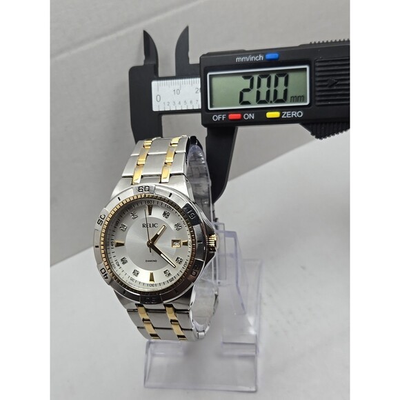 Relic by Fossil Gold Silver Two Tone Diamond Date Watch 50M Quartz New Battery - Picture 6 of 12